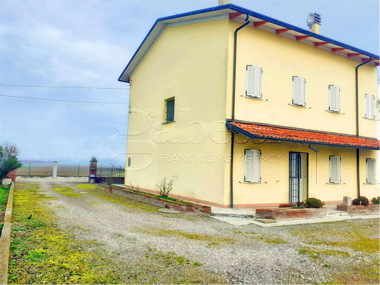 Vendita vendita, Bondeno foto