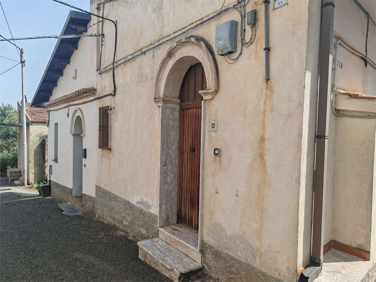Vendita vendita, Francavilla Marittima foto