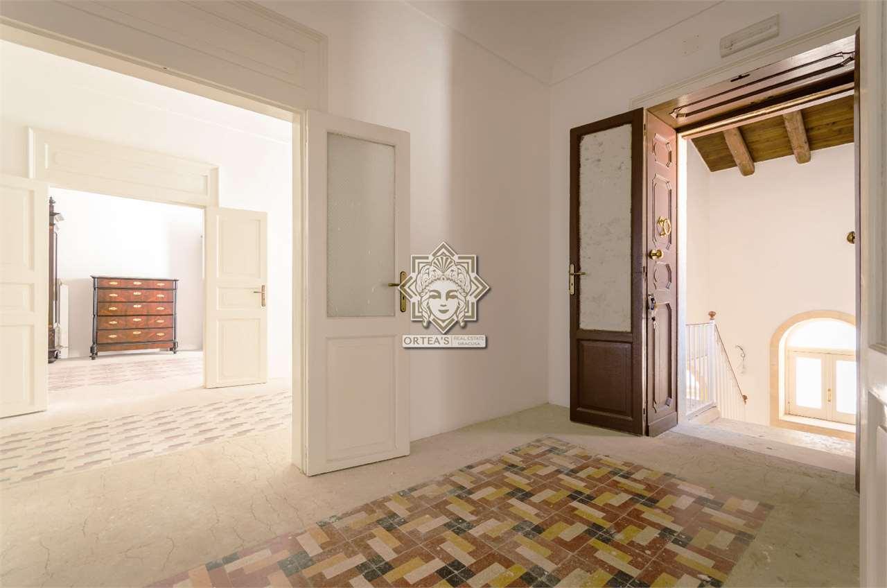 Vendita vendita, Siracusa foto