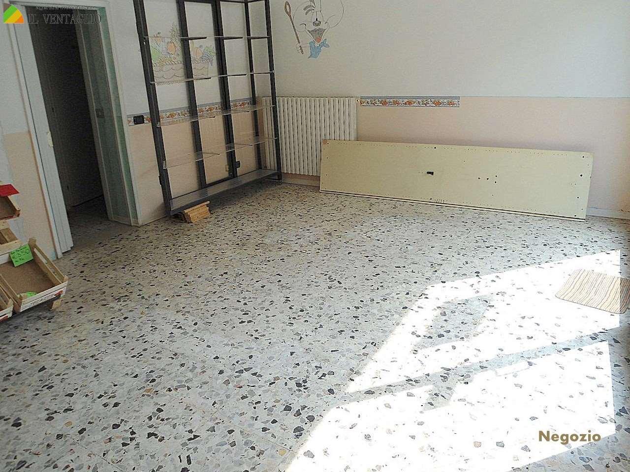 Vendita vendita, Sassuolo foto