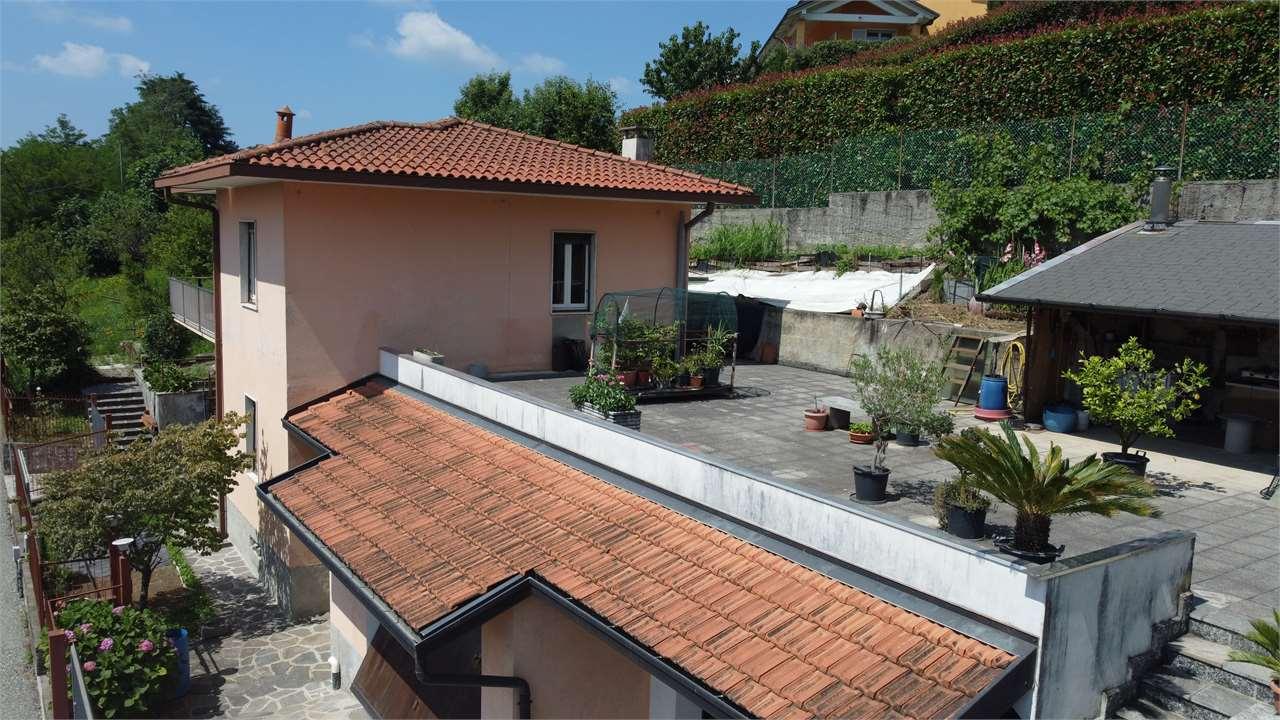 Vendita vendita, Montano Lucino foto