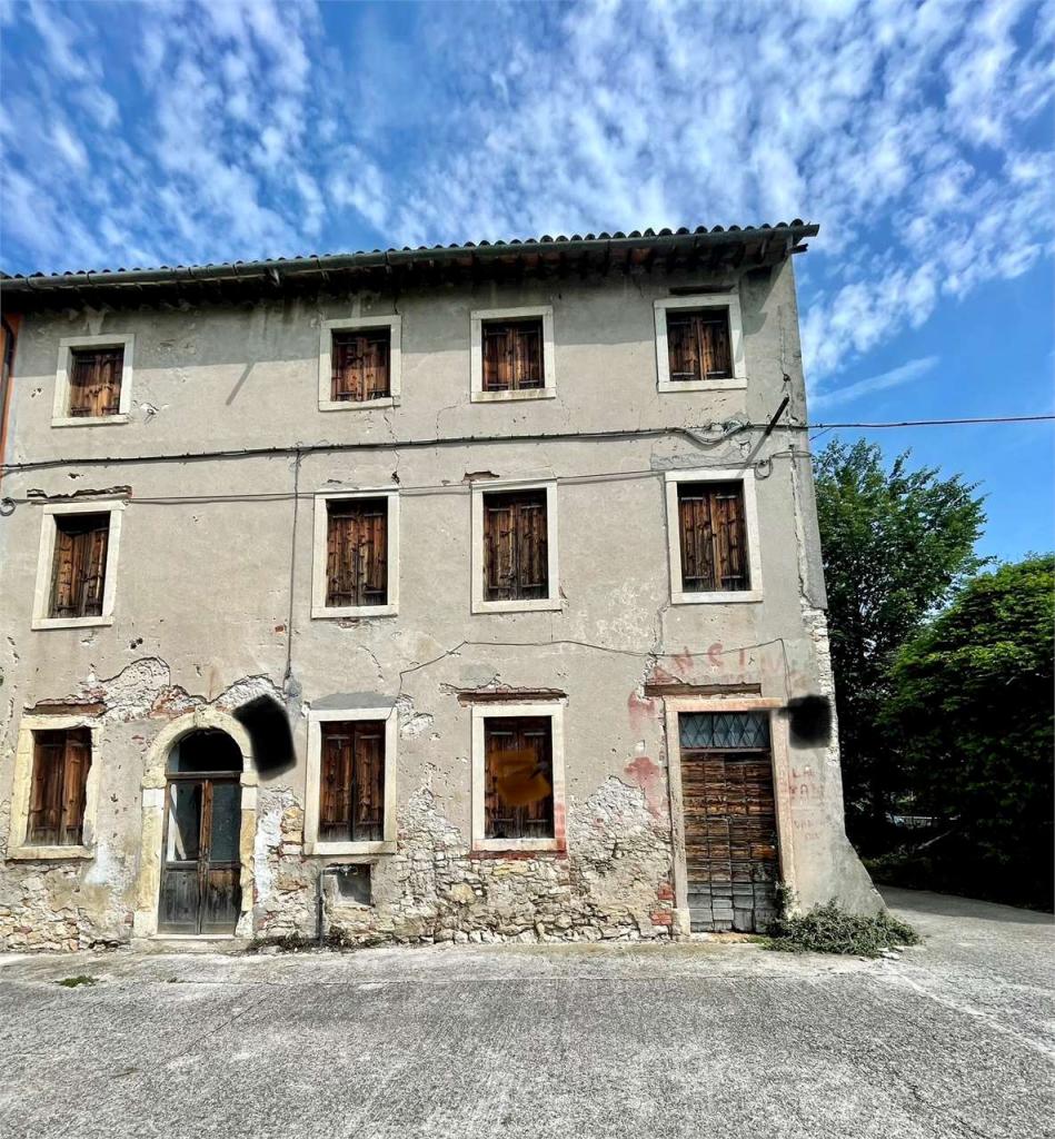 Vendita vendita, Soave foto