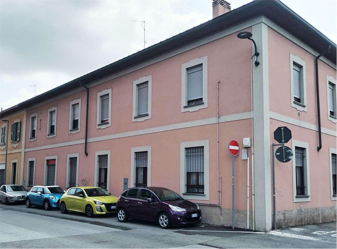 Vendita vendita, Desio foto