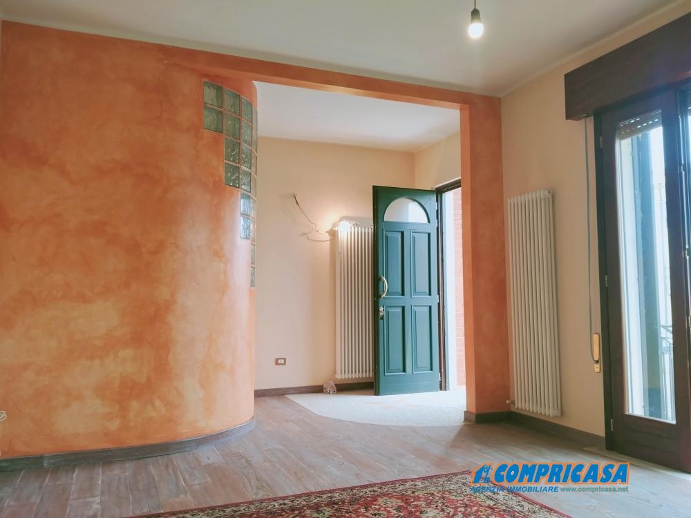 Vendita Multivani, Montagnana foto