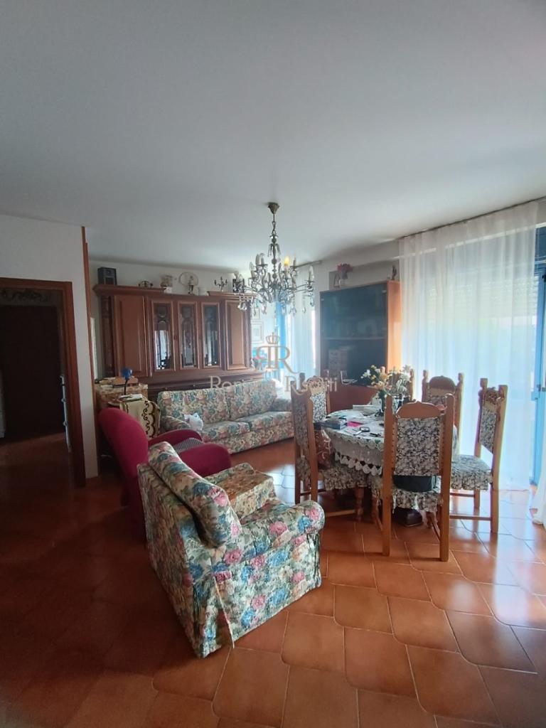 Vendita Quadrivani, Livorno foto