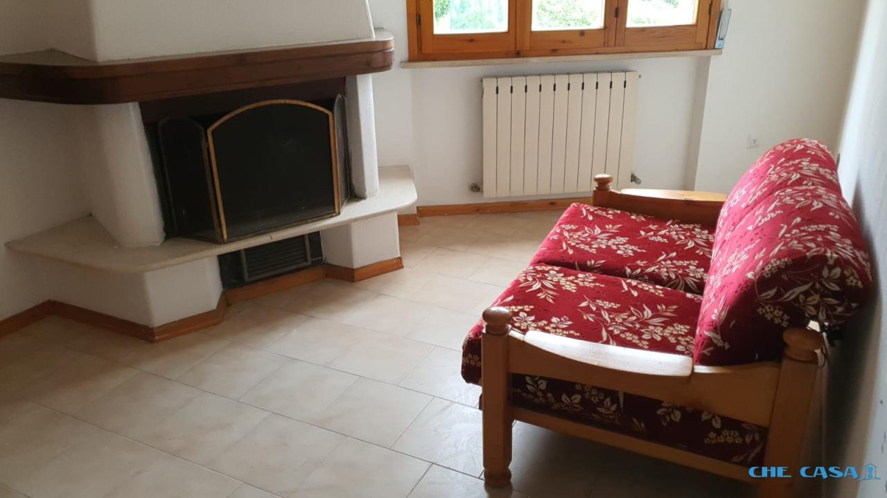Vendita Esavani, Gradara foto
