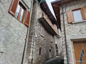 Vendita Eptavani, Cerveno Vendita Eptavani, Cerveno