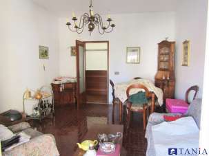 Vendita Quadrivani, Carrara Vendita Quadrivani, Carrara