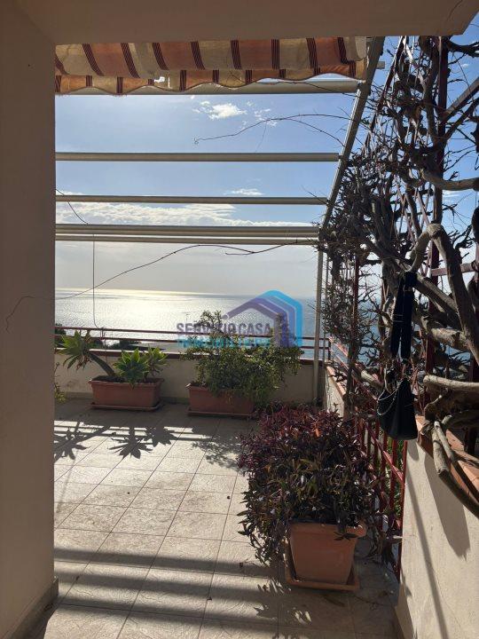 Vendita Quadrivani, Letojanni foto