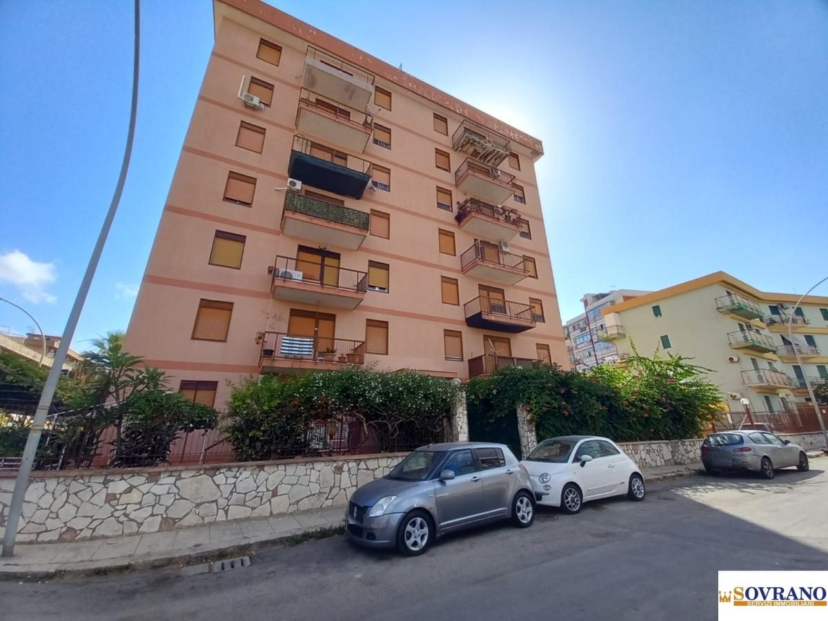 Vendita Quadrivani, Palermo foto