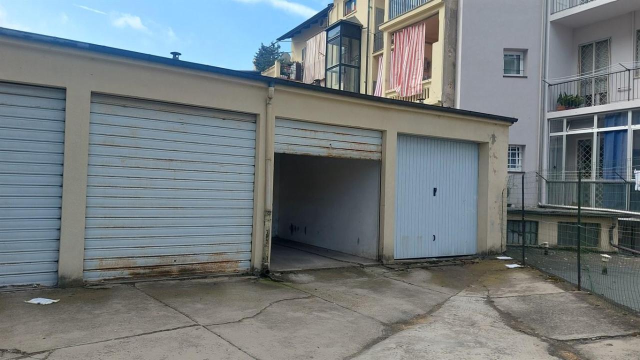 Vendita Box, Asti foto