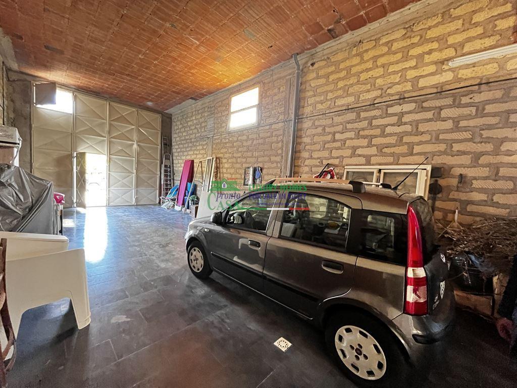 Affitto Box, Comiso foto