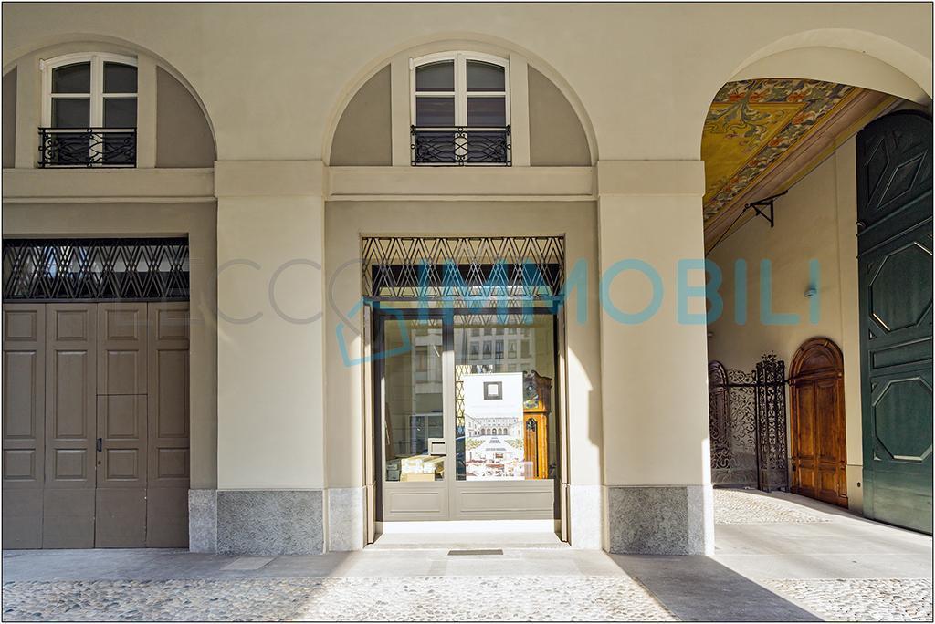 Vendita Negozio, Lecco foto