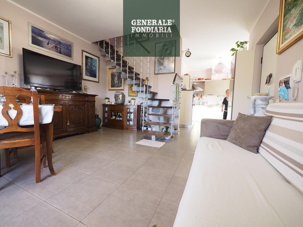 Vendita Appartamento, Podenzana foto