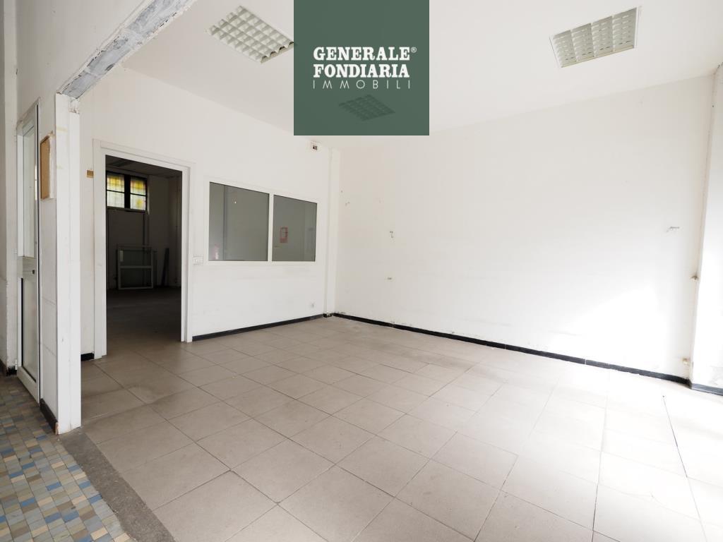 Vendita Magazzino, La Spezia foto