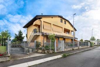 Vendita Appartamento, Pognano Vendita Appartamento, Pognano