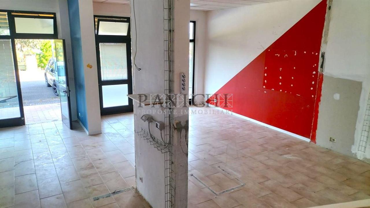 Affitto Negozio, Asciano foto