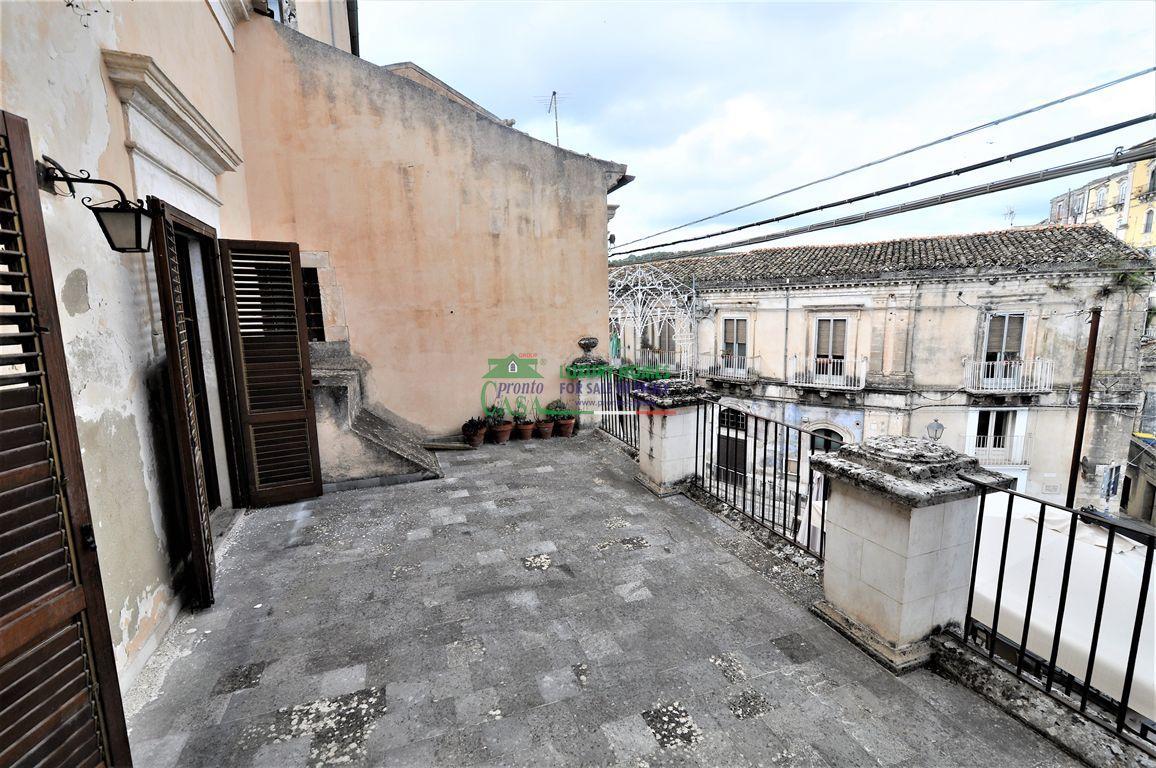 Vendita Casa Indipendente, Ragusa foto