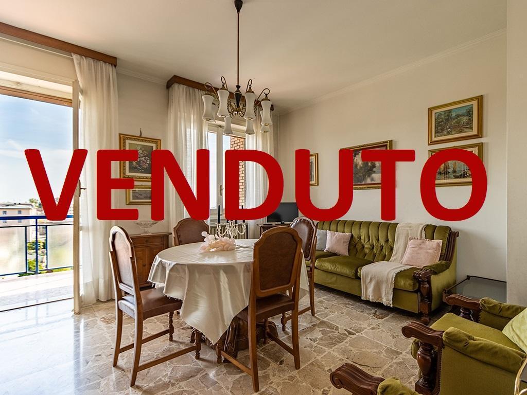 Vendita Appartamento, Casatenovo foto
