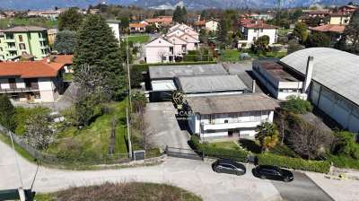 Vendita Capannone, Barzano