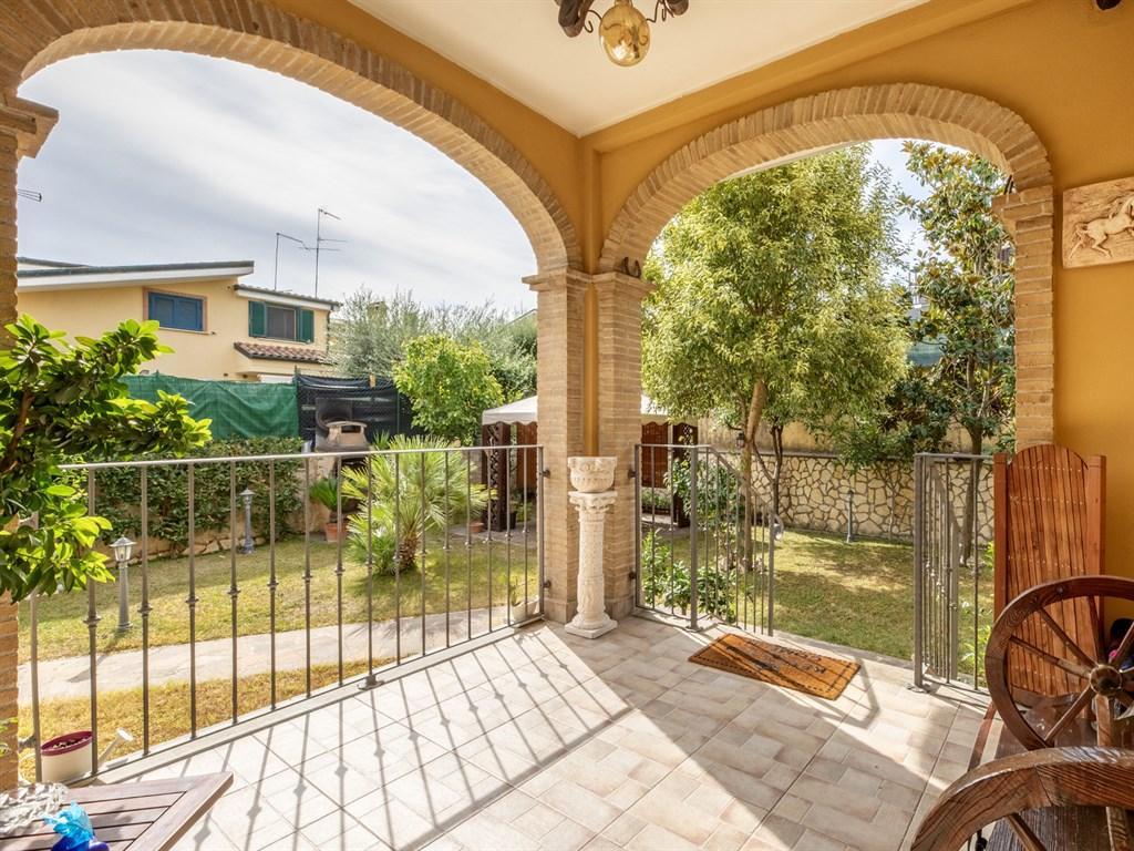 Vendita Appartamento, Roma foto