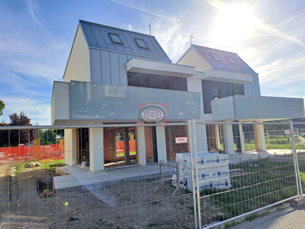Sale Villa bifamiliare, Cesena foto