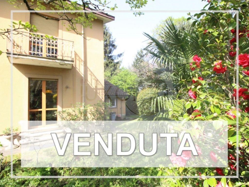 Vendita Villa a schiera, Barzano foto