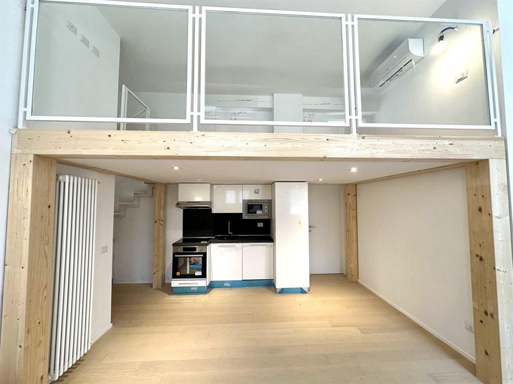 Vendita Appartamento, Milano foto