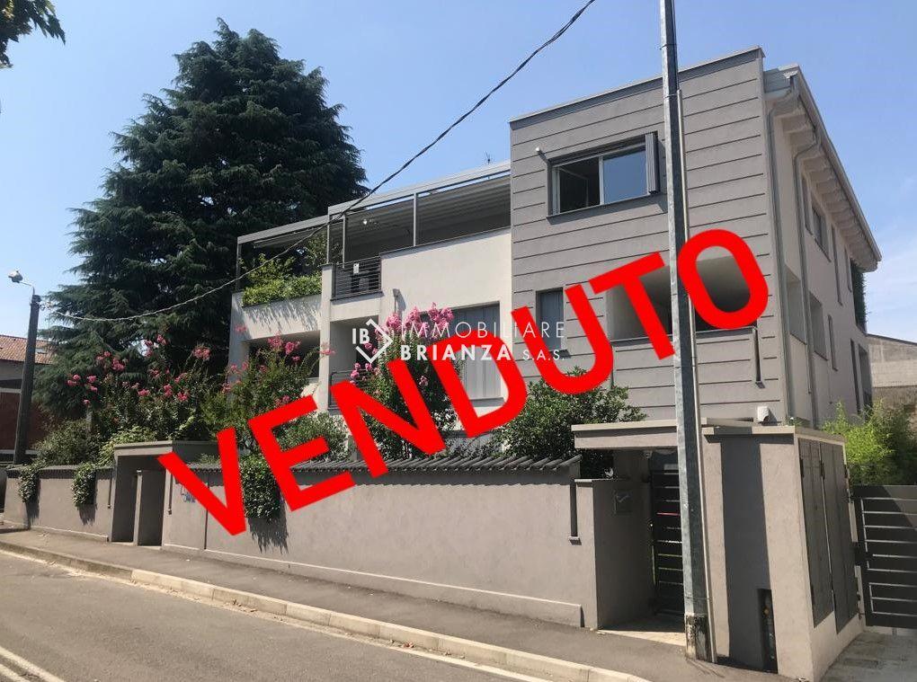 Sale Appartamento, Biassono foto