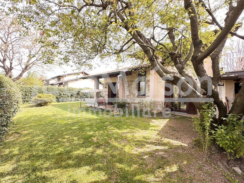 Vendita Villa, Taino foto