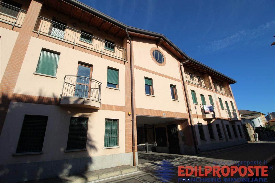 Vendita Appartamento, Misinto foto