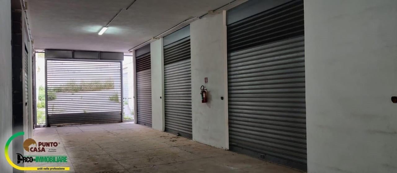 Affitto Box, Palermo foto