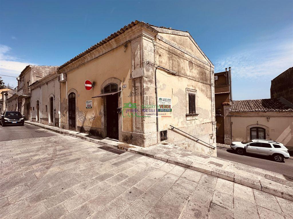 Vendita Casa Indipendente, Ragusa foto