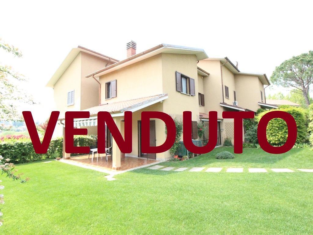 Vendita Villa a schiera, Missaglia foto
