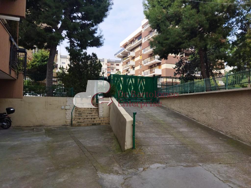 Vendita Box, Bari foto
