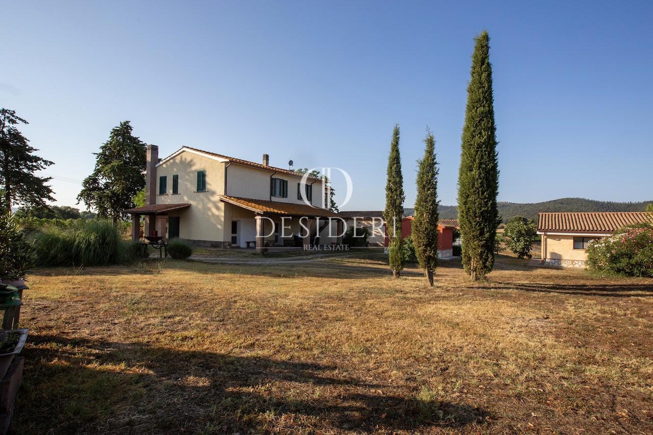 Vendita Altri immobili, Magliano in Toscana foto