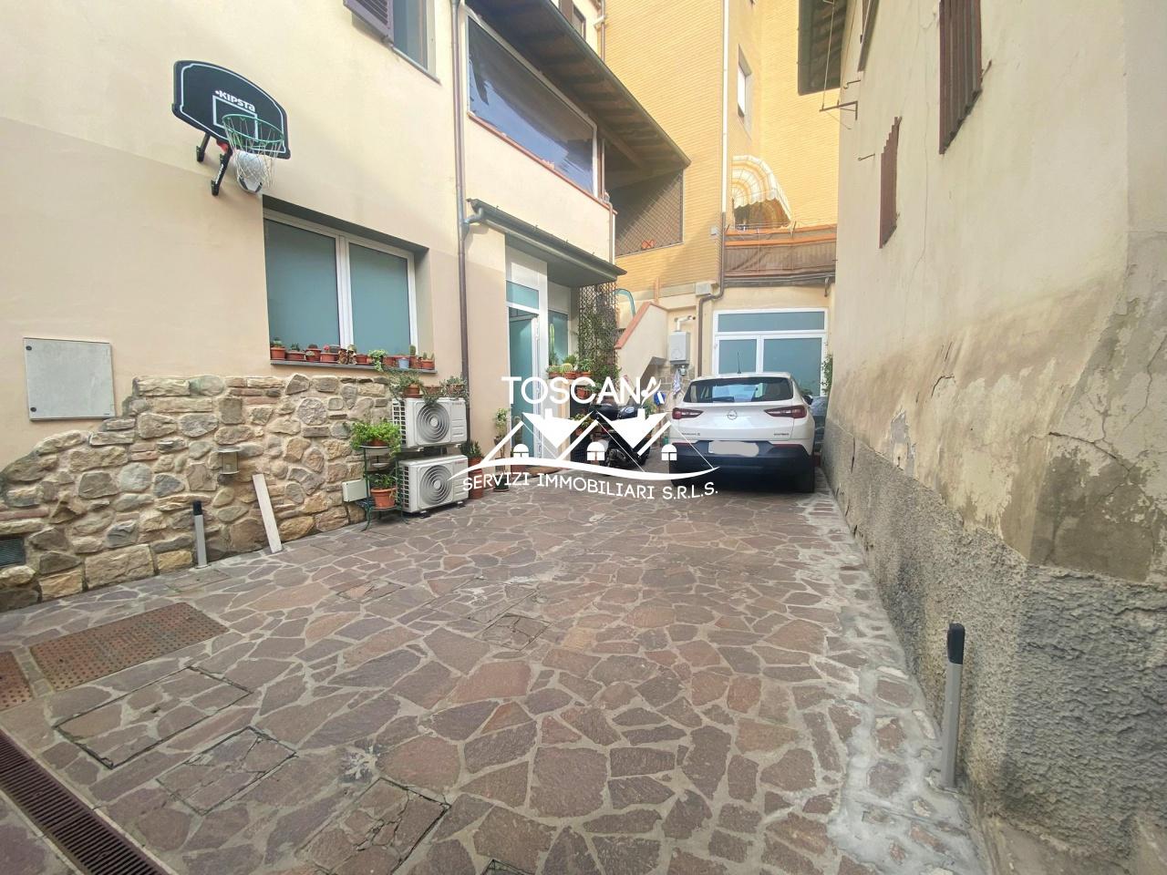 Vendita Quadrivani, Campi Bisenzio foto