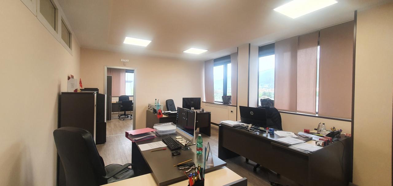 Vendita Quadrivani, Prato foto