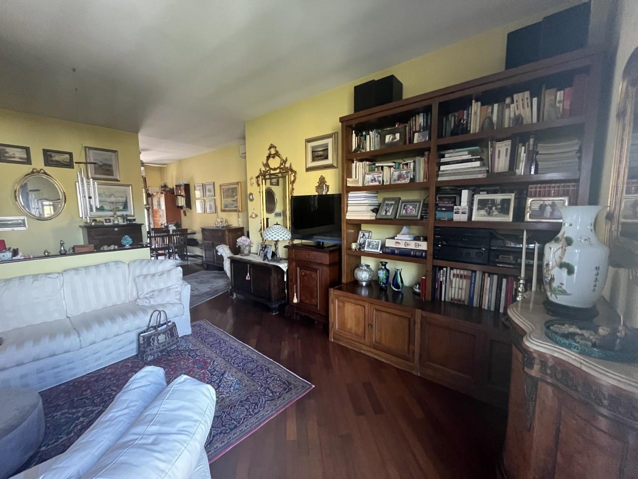 Vendita Pentavani, Campi Bisenzio foto