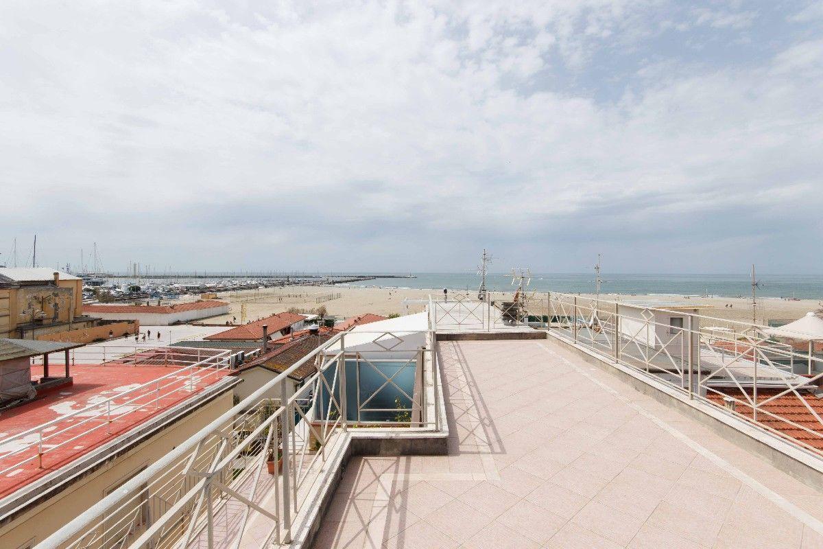 Vendita Pentavani, Viareggio foto