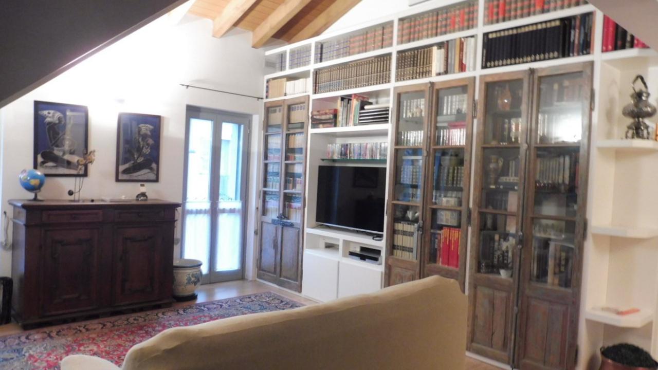 Vendita Pentavani, Lodi foto