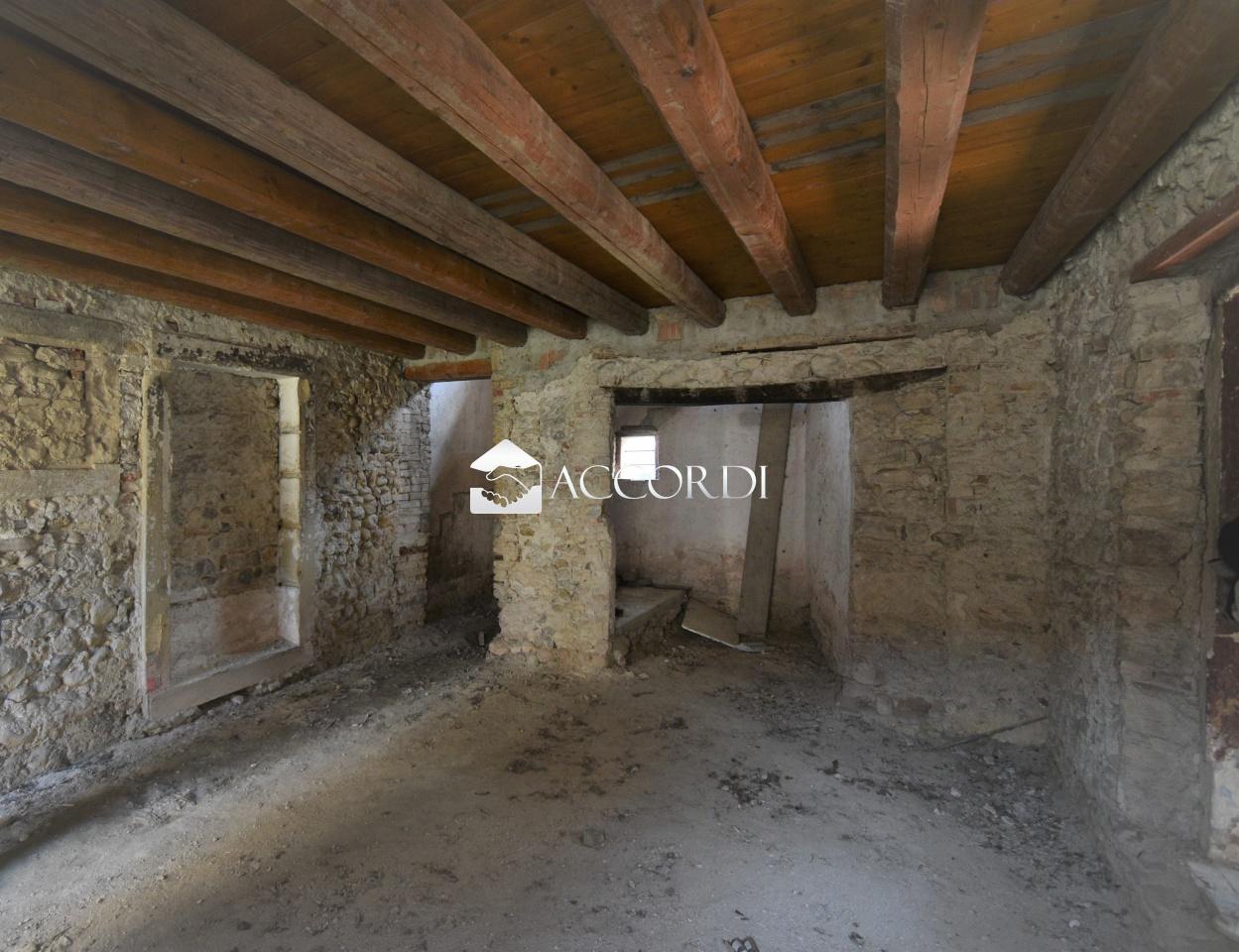 Vendita Eptavani, Cordignano foto