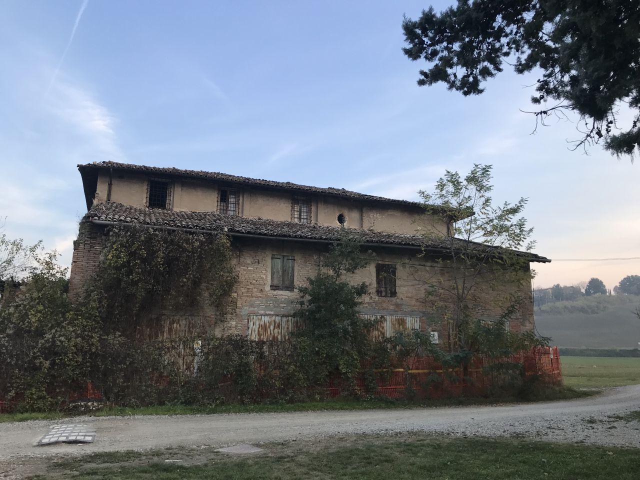 Vendita Garage e posti auto, Valsamoggia foto