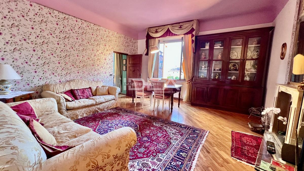 Vendita Trivani, Lucca foto