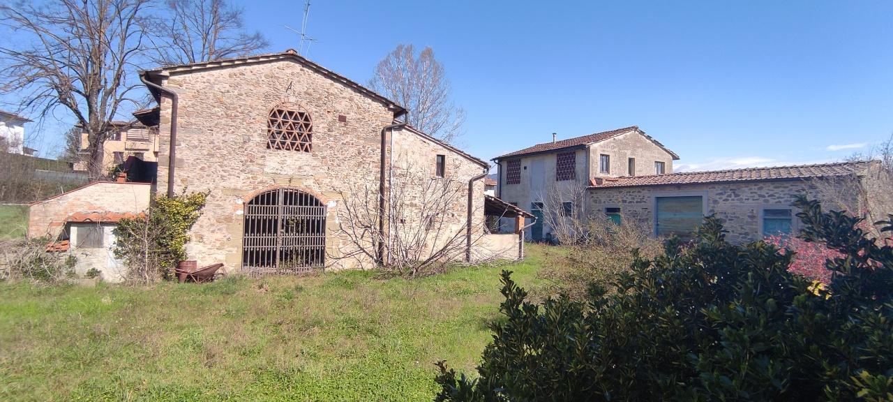 Vendita Locali commerciali, Vicchio foto
