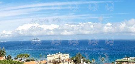 Vendita Quadrivani, Laigueglia foto