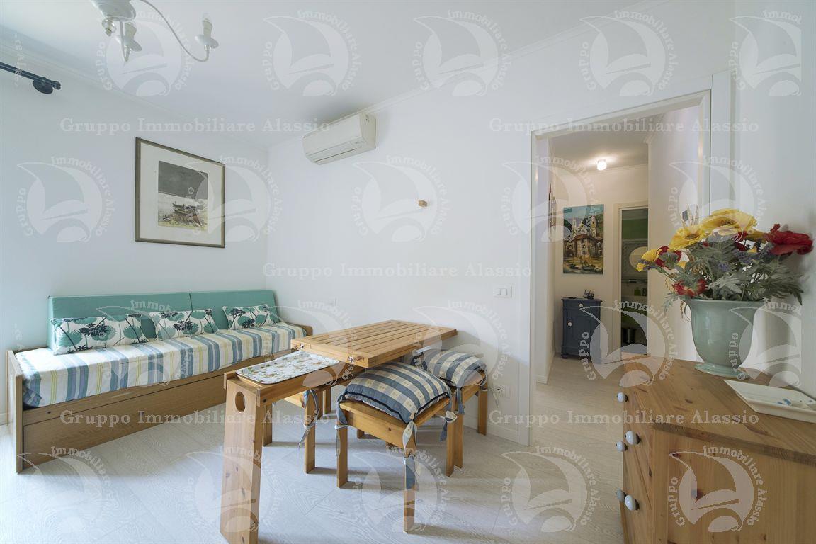 Vendita Bivani, Alassio foto