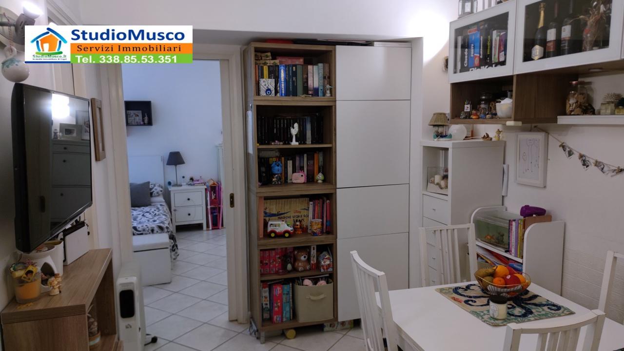 Vendita Bivani, Capri foto