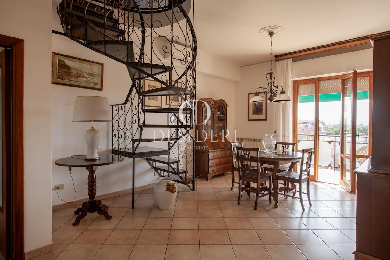 Vendita Eptavani, Grosseto foto