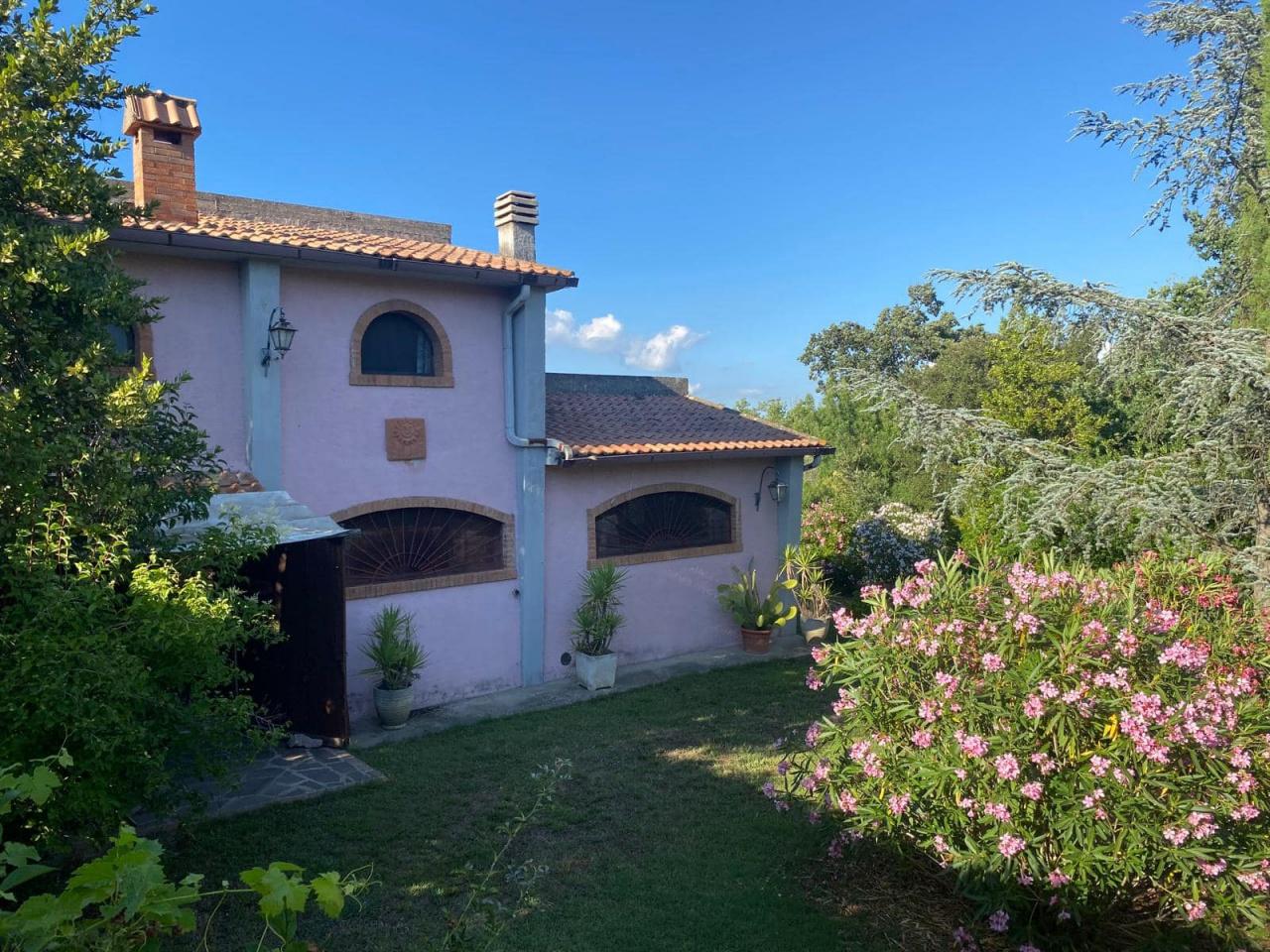 Vendita Quadrivani, Gavorrano foto